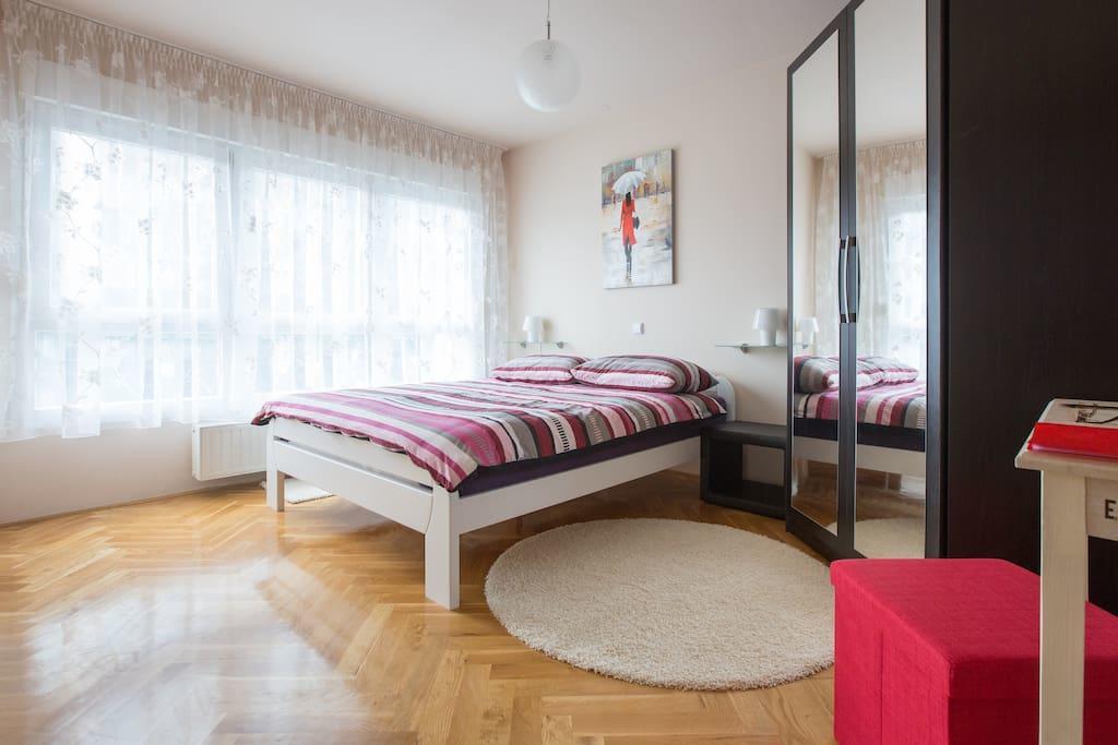 Queen'S Gate Zagreb Luaran gambar